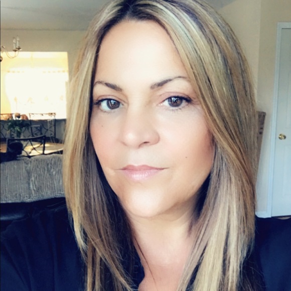 Meet your Posher, Jackie - Picture 5 of 6